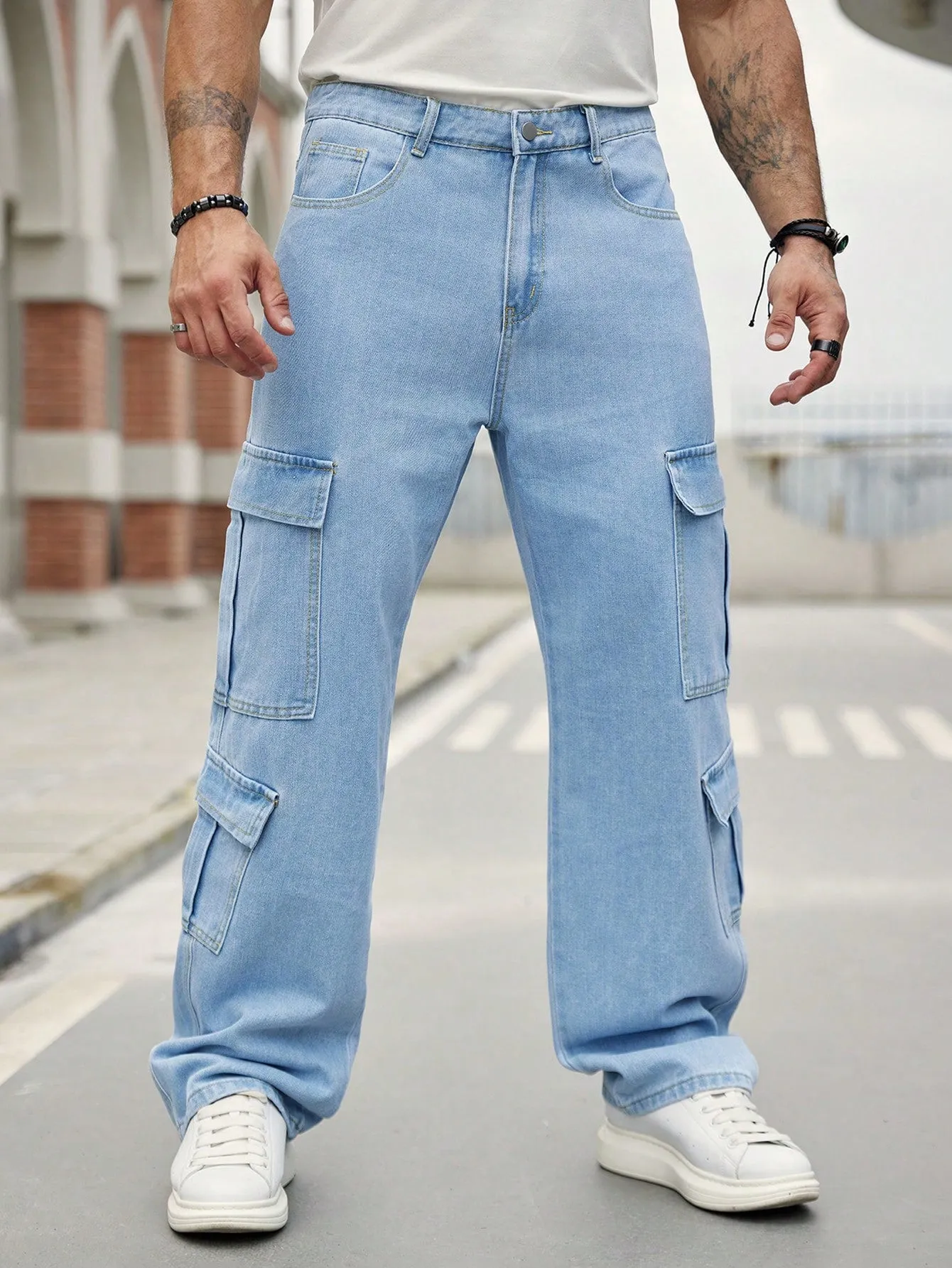 Manfinity EMRG Men Flap Pocket Side Cargo Jeans