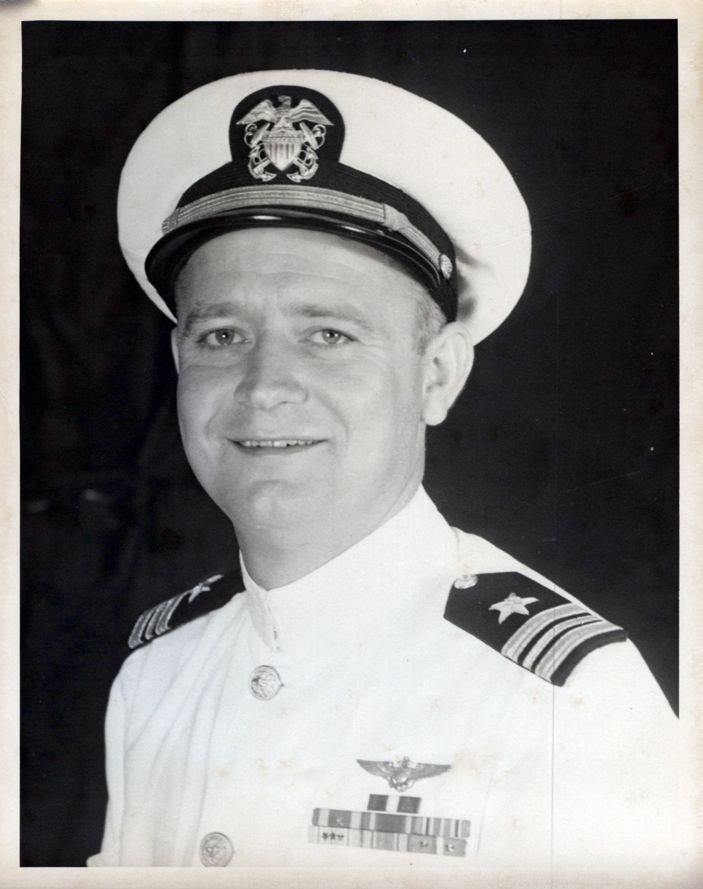 Original U.S. WWII Navy Cross Recipient Fighter Pilot Grouping for LtJG Paul Wahlstrom Who Sunk A Japanese Aircraft Carrier with Original Citation