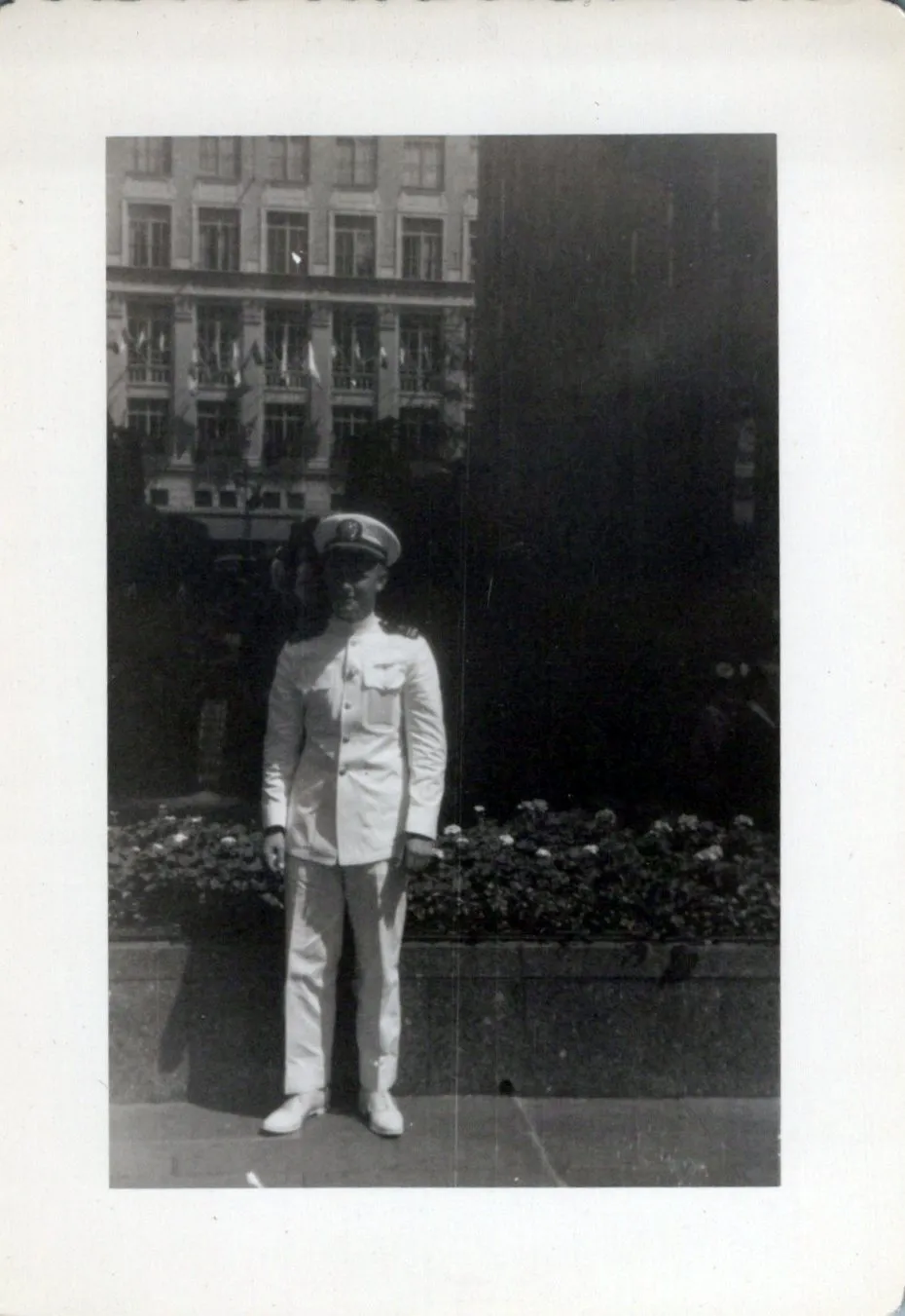 Original U.S. WWII Navy Cross Recipient Fighter Pilot Grouping for LtJG Paul Wahlstrom Who Sunk A Japanese Aircraft Carrier with Original Citation