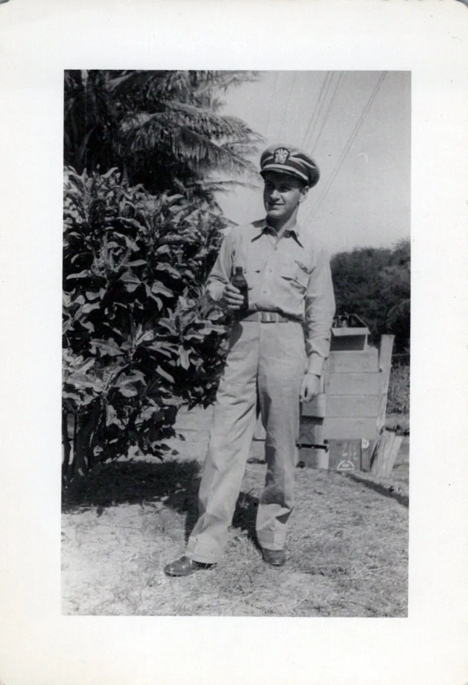 Original U.S. WWII Navy Cross Recipient Fighter Pilot Grouping for LtJG Paul Wahlstrom Who Sunk A Japanese Aircraft Carrier with Original Citation